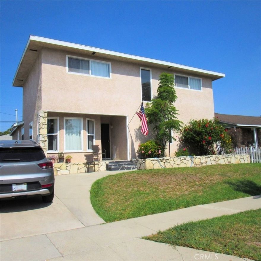 Welcome to 2803 Frankel Street, Lakewood, a two-level pool home with endless potential. This residence features a spacious layout perfect to make your own. The backyard pool is ideal for entertaining, while the flexible floor plan offers options for creating a private living space or whatever you desire. Located just a six-minute walk to the closest elementary school and close to parks, shopping, and dining, this home combines convenience, lifestyle, and value. Note: Half bathroom downstairs not listed on assessors however property was purchased with all existing bathrooms, including the unlisted half bath.