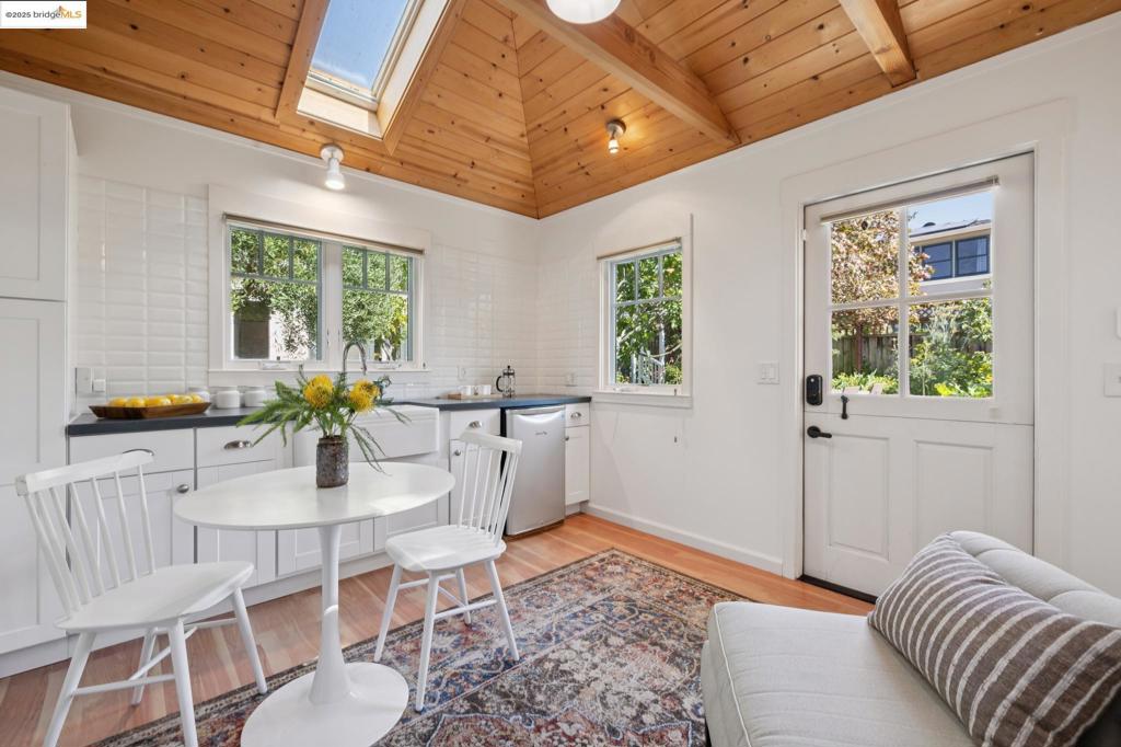 GLEN ARMS - Residential