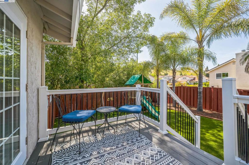 BOLLINGER HILLS - Residential