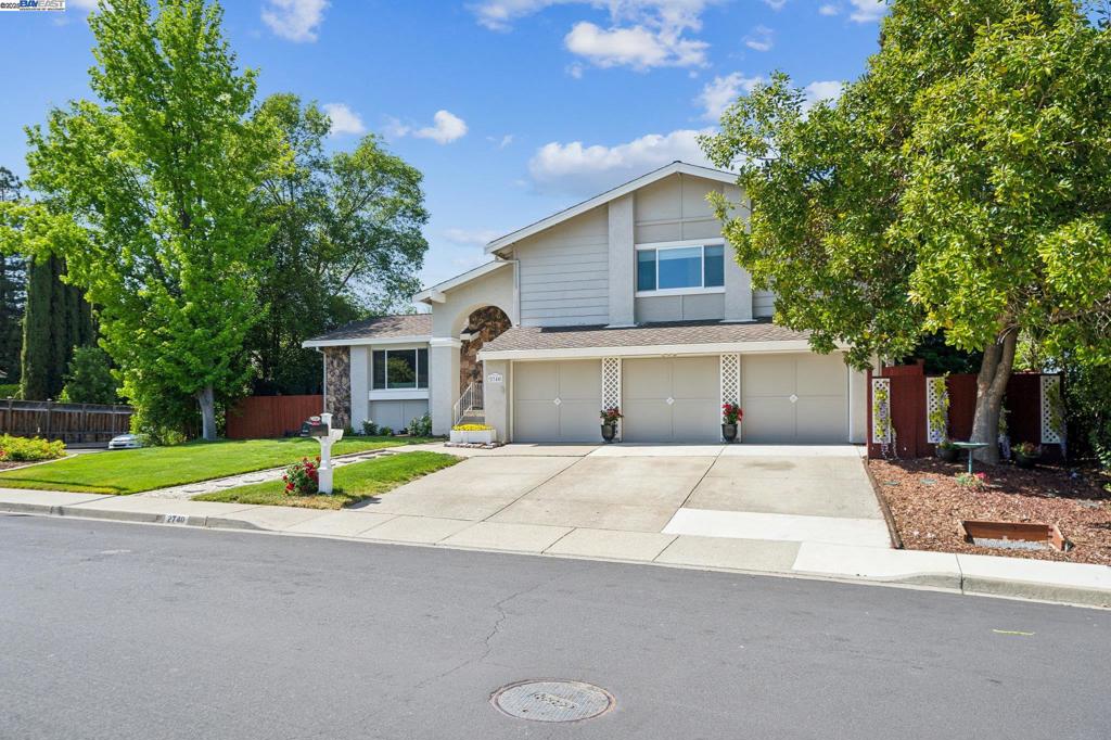 BOLLINGER HILLS - Residential