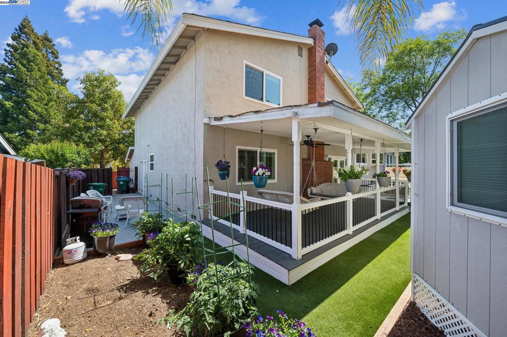 BOLLINGER HILLS - Residential