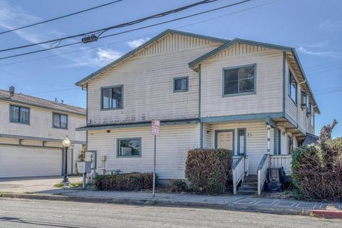 Photo of Watsonville, CA 95076 (MLS # ML82051906)