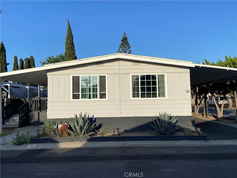320 N Park Vista St Unit 28, Anaheim, CA 92806 - MLS#: OC25144209