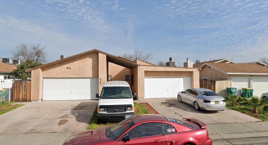 Great Income producing duplex ready for the right person to come and start getting cash flow. This property also includes a generous lot size of approximately 6,105 square feet, providing ample outdoor space. The home is situated within the Lincoln Unified School District, ensuring access to educational facilities for elementary-aged children. Additional amenities include a spacious two-car garage. Don't miss out on this incredible opportunity to own a beautiful home in Stockton.