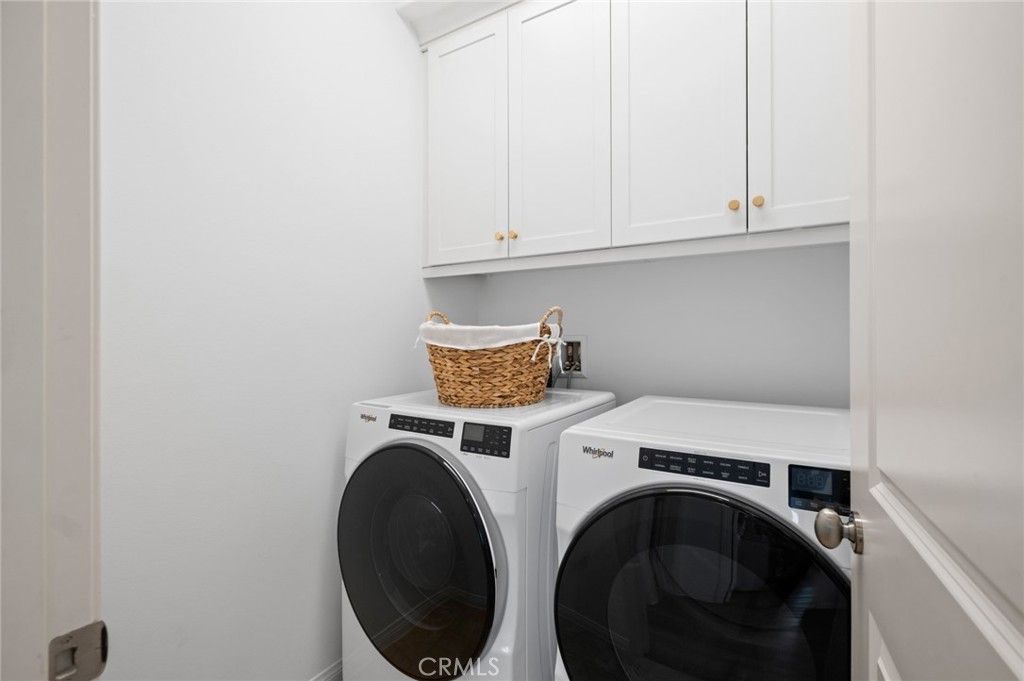 listing image 130727754044281658907