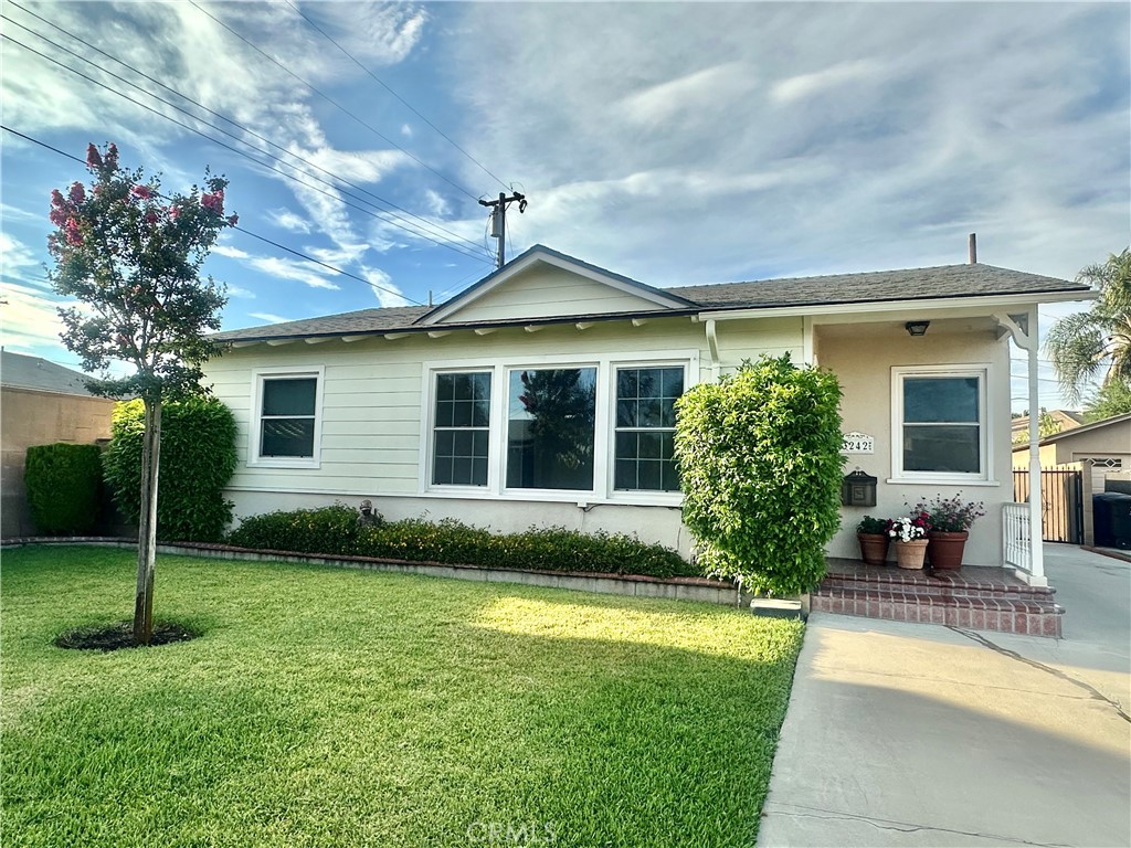 3242 Heglis Avenue