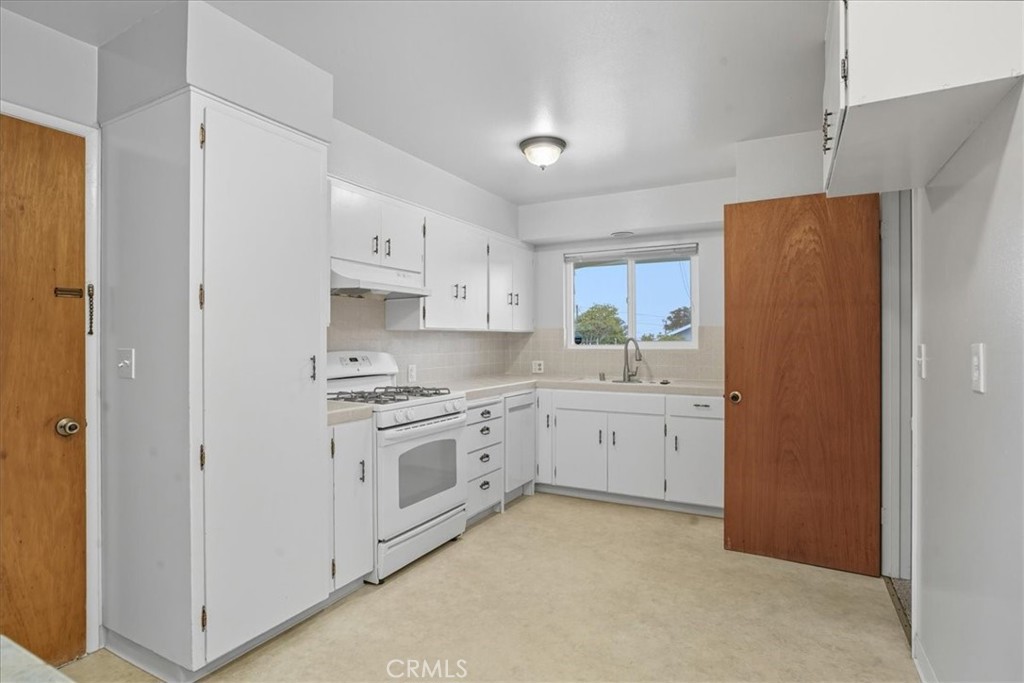PROPERTIES 409 Manzanita Drive