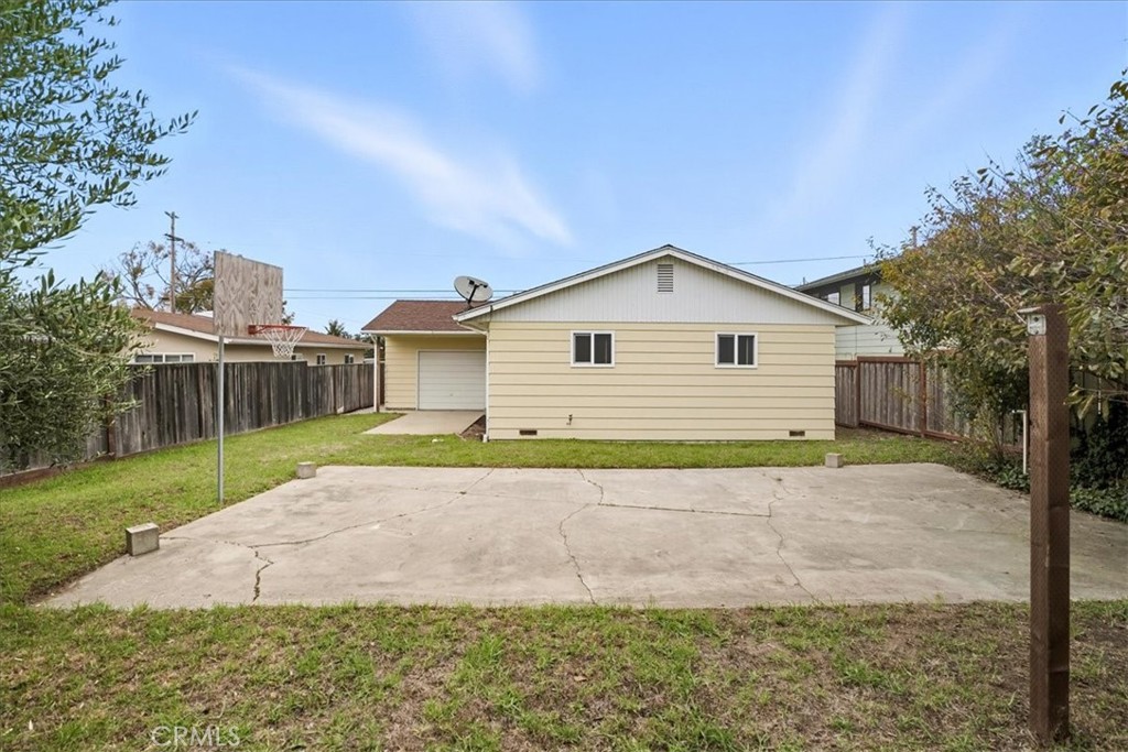 PROPERTIES 409 Manzanita Drive