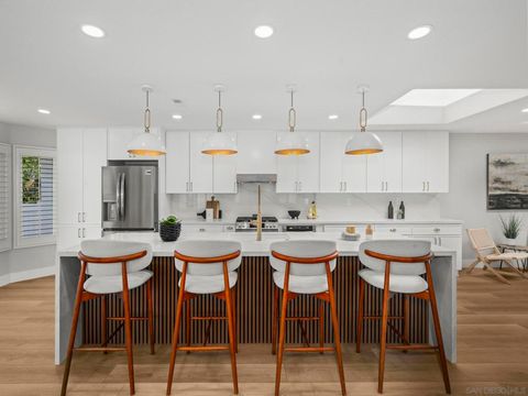 4994 Alicante Way Oceanside CA 92056