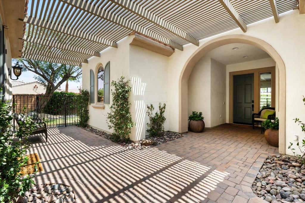 40426 Calle Estela