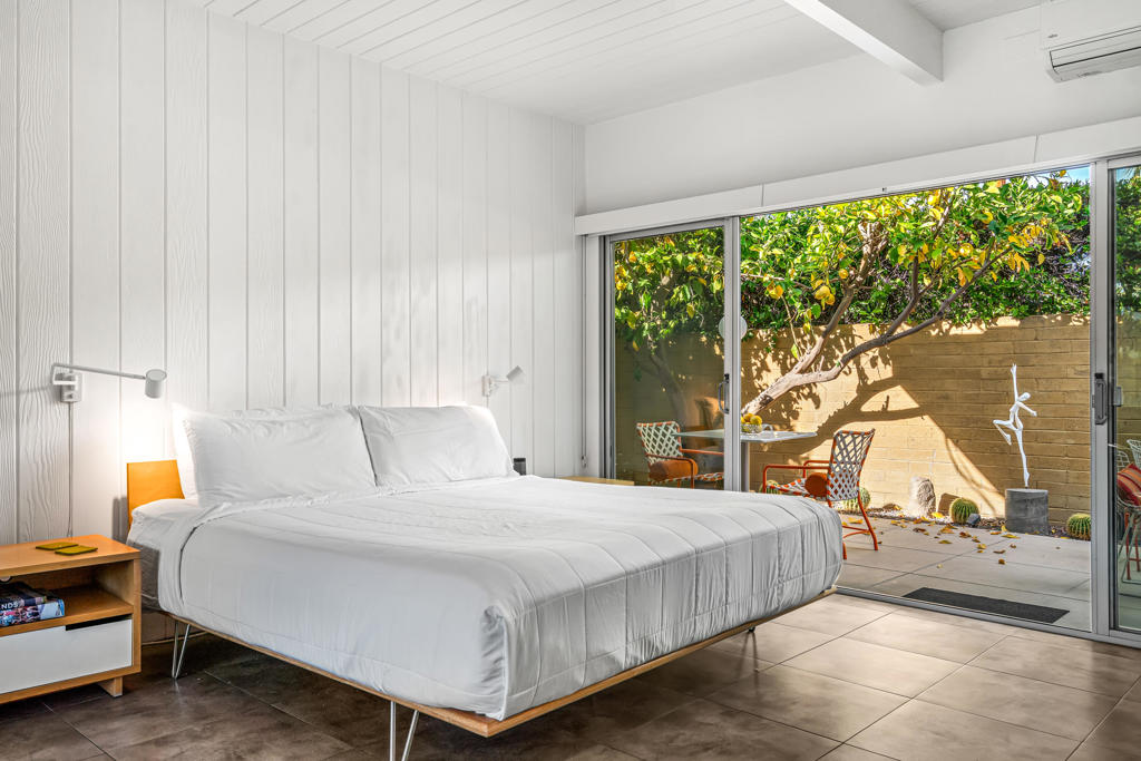 Tahquitz River Estat - Residential