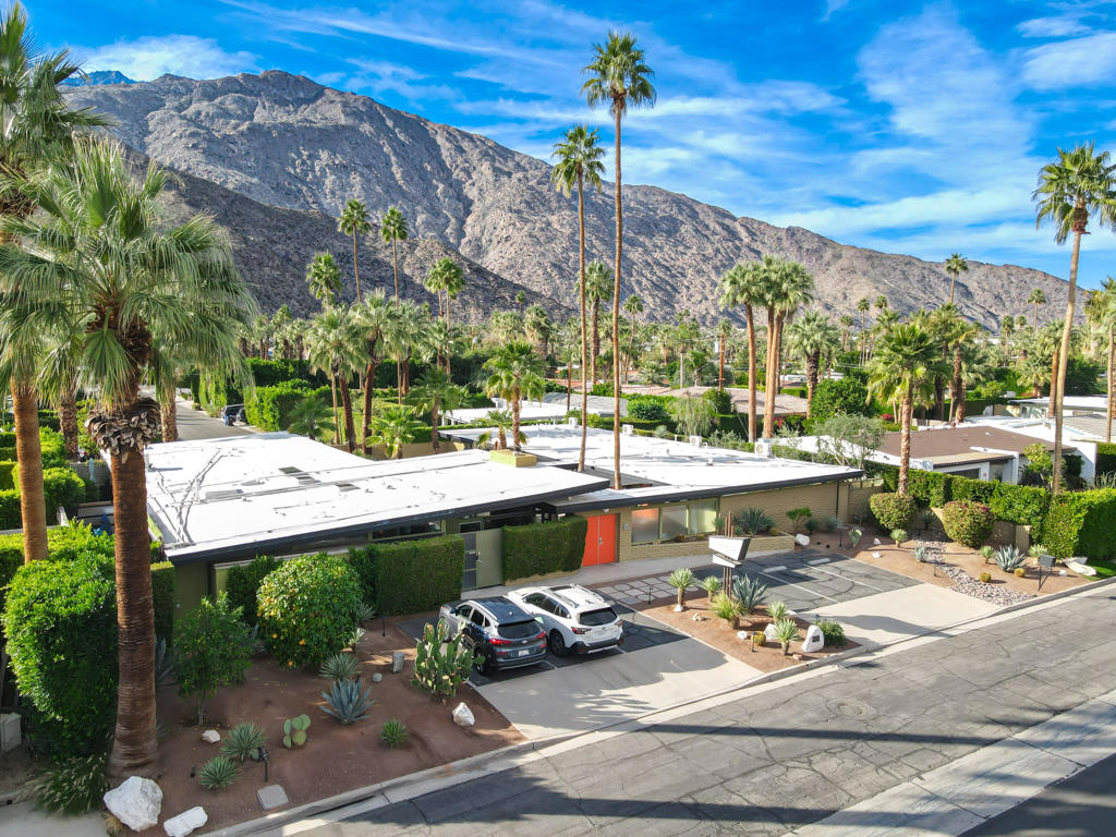 Tahquitz River Estat - Residential