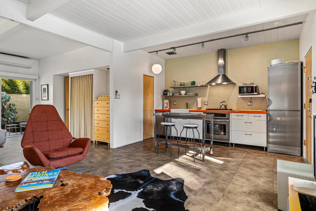 Tahquitz River Estat - Residential