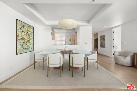 2122 Century Park Lane 109 Los Angeles CA 90067