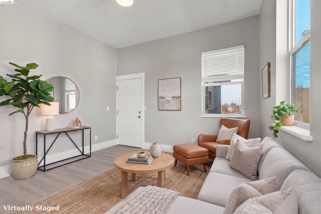 824 Peralta St 5 & 6