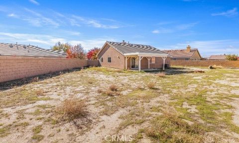 Photo of 555 Koufax Drive, Lancaster, CA 93535 (MLS # LG26049247)