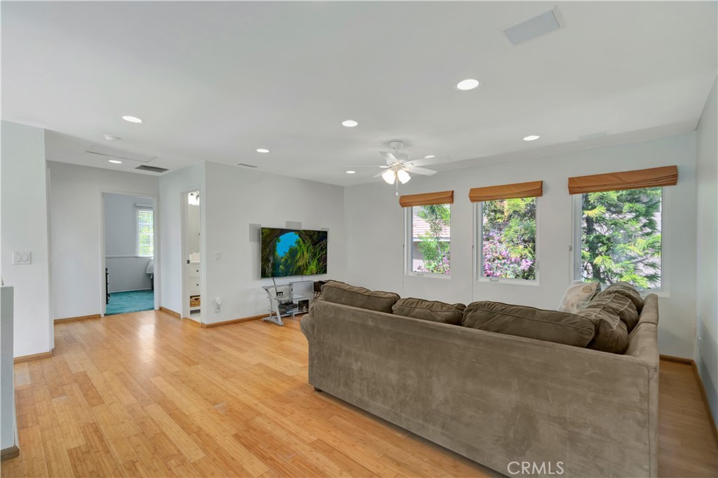 California Summit (CASU) - Residential