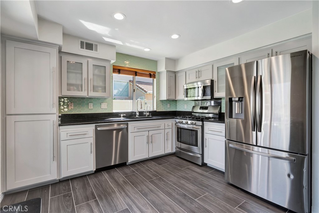 California Summit (CASU) - Residential