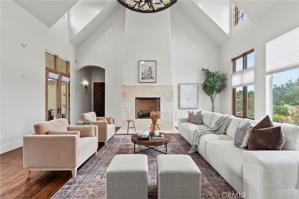 1685 Quiet Oaks Drive