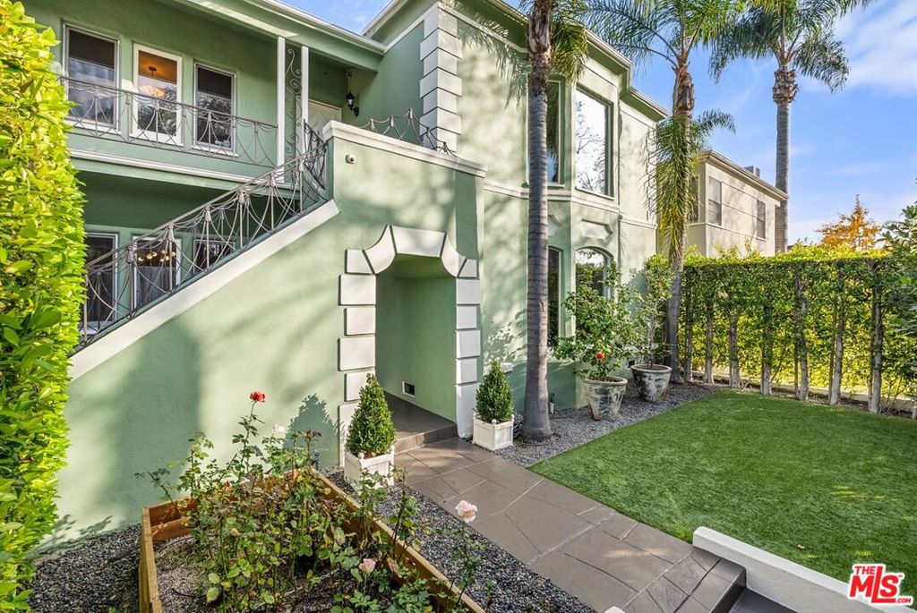 104 N Harper Avenue