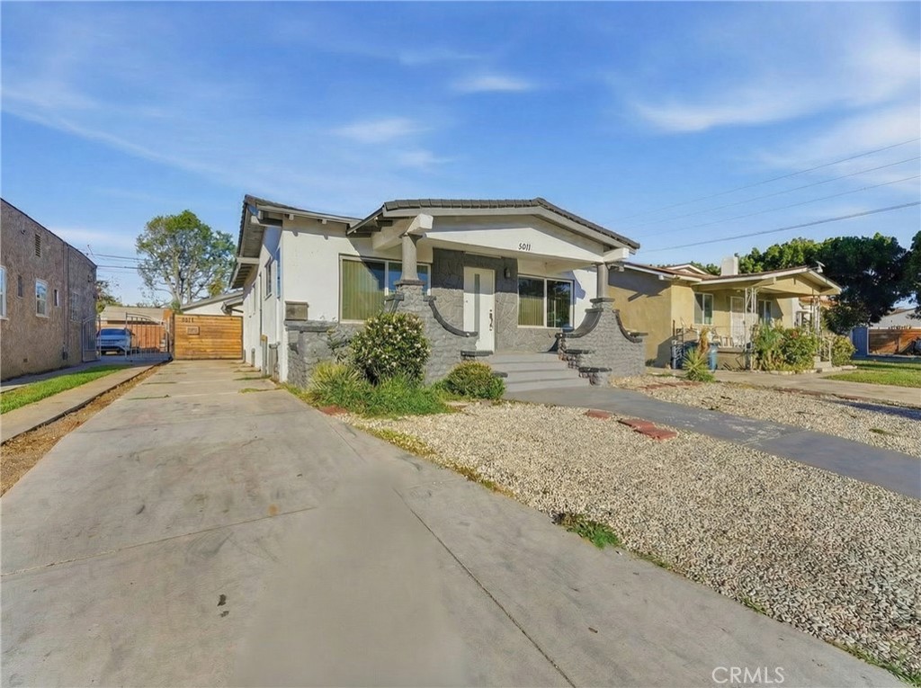 6011 Arlington