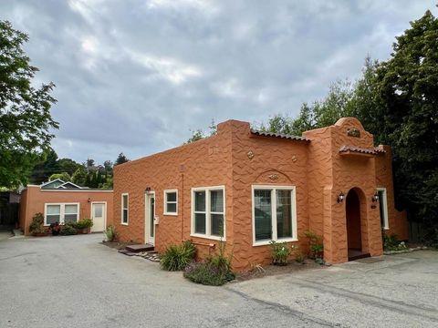2745 Porter Street Soquel CA 95073