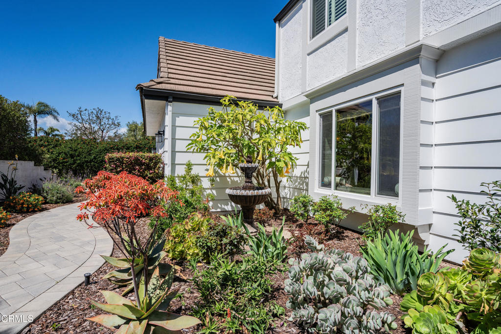6065 Cielo Vista Court
