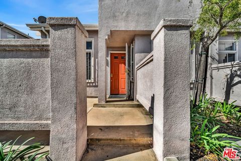 820 W Compton Boulevard 17 Compton CA 90220