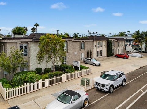 Photo of 4649 Voltaire St ST, San Diego, CA 92107 (MLS # 260022050SD)