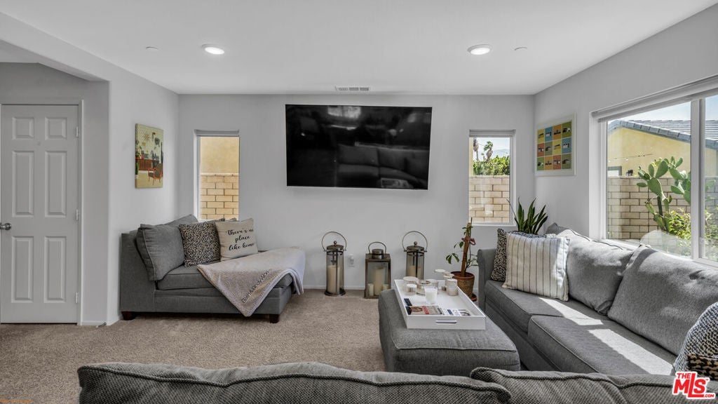 26963 Avenida Quintana