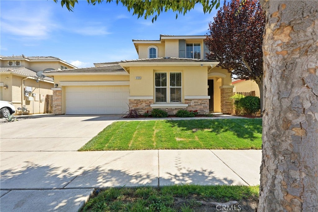 3125 W Delta