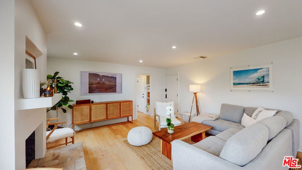 22626 Pacific Coast Highway 22