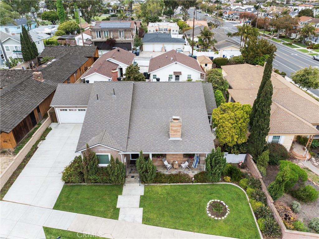 945 10th Street