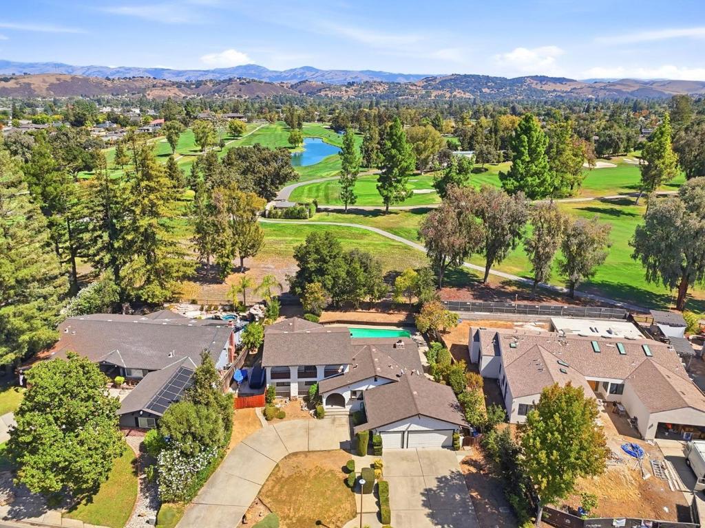 1306 Hillcrest Drive