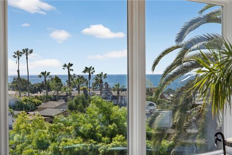 Tiny photo for 405 Blumont Street, Laguna Beach, CA 92651 (MLS # OC26028801)