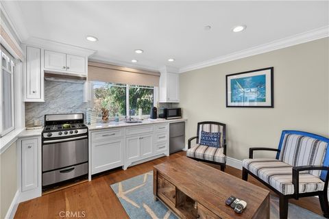 Tiny photo for 405 Blumont Street, Laguna Beach, CA 92651 (MLS # OC26028801)