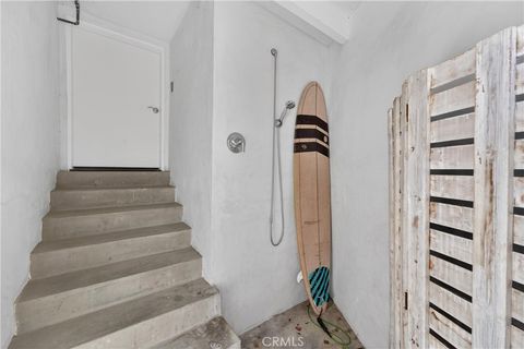 Tiny photo for 405 Blumont Street, Laguna Beach, CA 92651 (MLS # OC26028801)