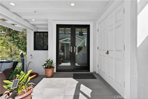 Tiny photo for 405 Blumont Street, Laguna Beach, CA 92651 (MLS # OC26028801)