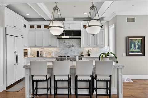 Tiny photo for 405 Blumont Street, Laguna Beach, CA 92651 (MLS # OC26028801)