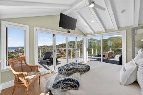 Tiny photo for 405 Blumont Street, Laguna Beach, CA 92651 (MLS # OC26028801)