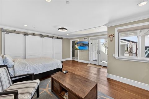 Tiny photo for 405 Blumont Street, Laguna Beach, CA 92651 (MLS # OC26028801)