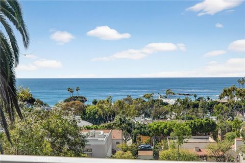 Tiny photo for 405 Blumont Street, Laguna Beach, CA 92651 (MLS # OC26028801)