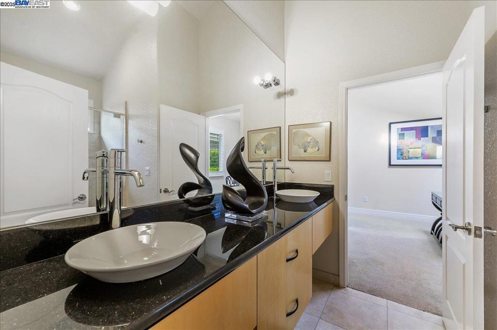 GOLDEN EAGLE - Residential