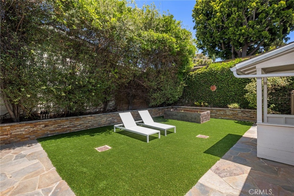 455 Legion Street, Laguna Beach CA 92651 - Photo 16