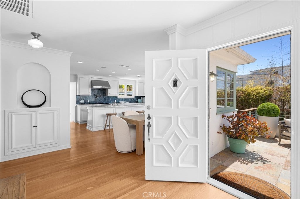 455 Legion Street, Laguna Beach CA 92651 - Photo 8