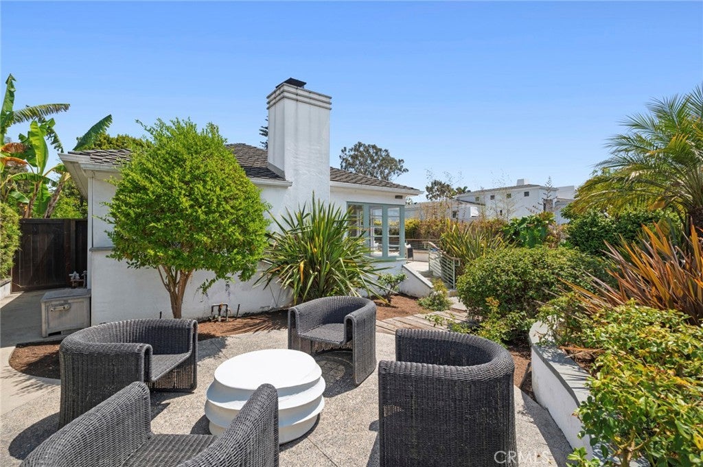 455 Legion Street, Laguna Beach CA 92651 - Photo 32