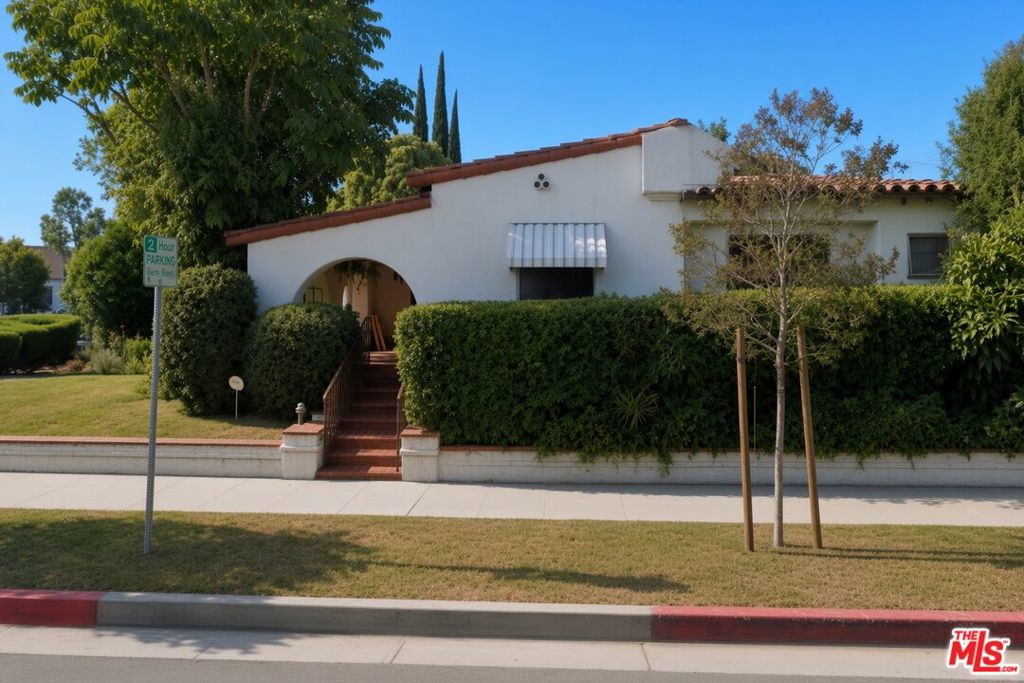 474 S Clark Drive
