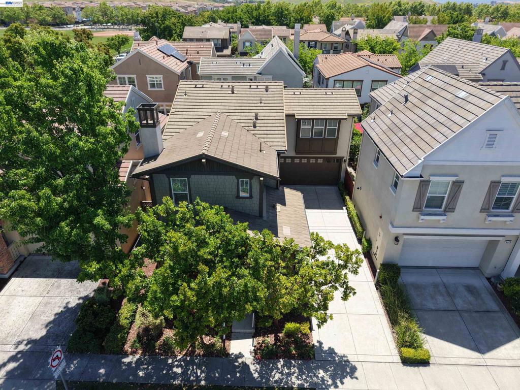 4454 Irisview Pl