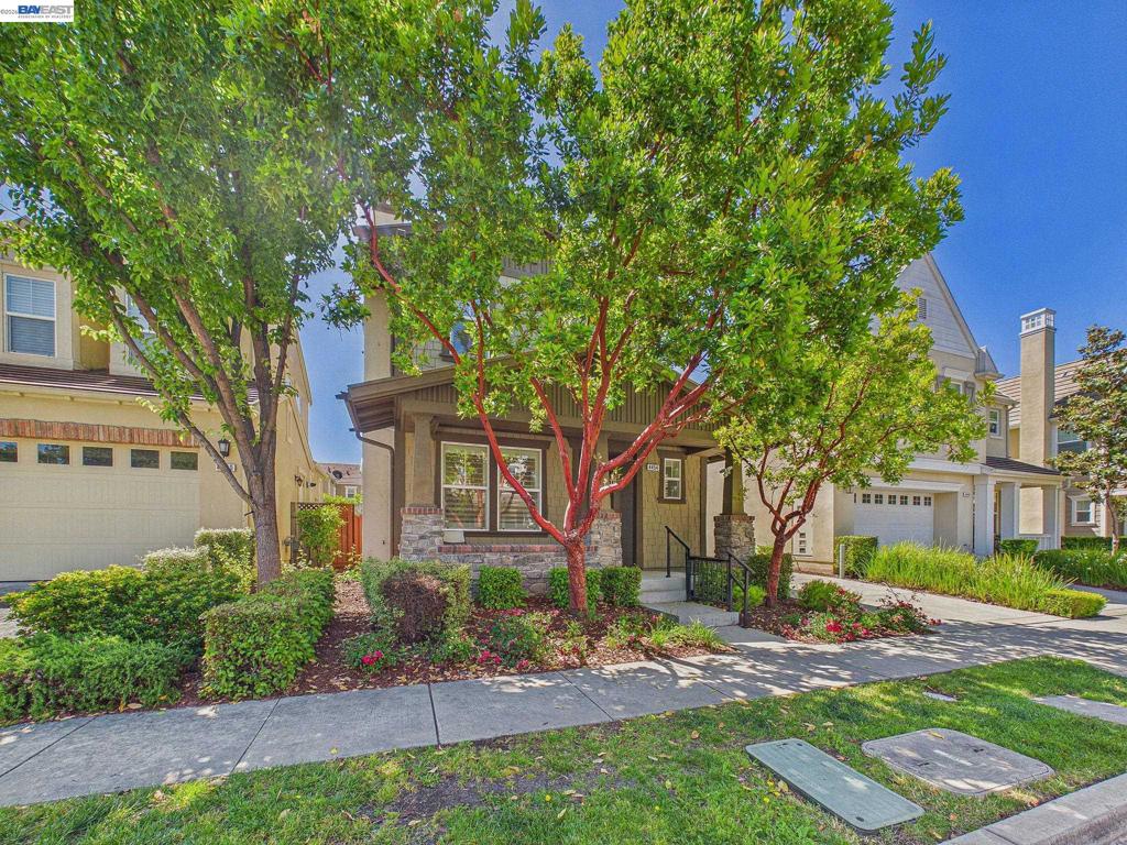 4454 Irisview Pl