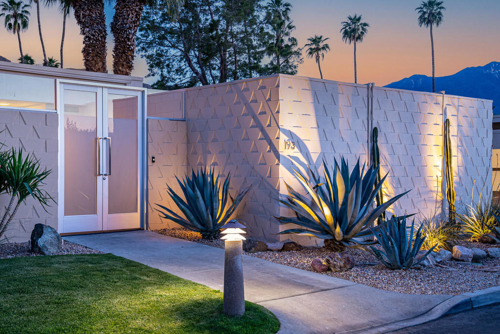 Seven Lakes C.C. - Residential